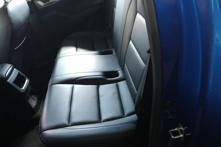 Used Great Wall Poer 2021 2.0T Commercial Version Manual Diesel Two-Wheel Drive Elite Long-Box GW4D20M
