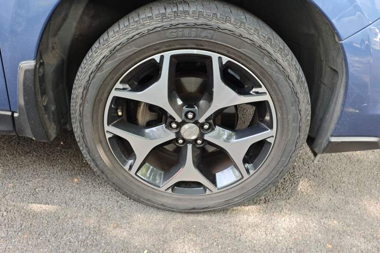 Used Subaru Forester 2015 2.0i Special Edition Commemorative Model
