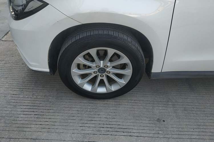 Used Haval H2 2017 Red-Label 1.5T Manual Two-Wheel Drive Comfort Model
