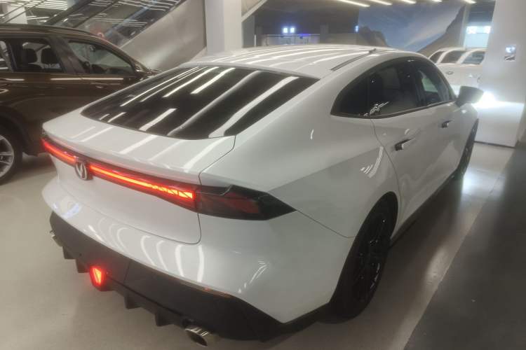 Used Changan UNI-V 2022 1.5T Excellence Model
