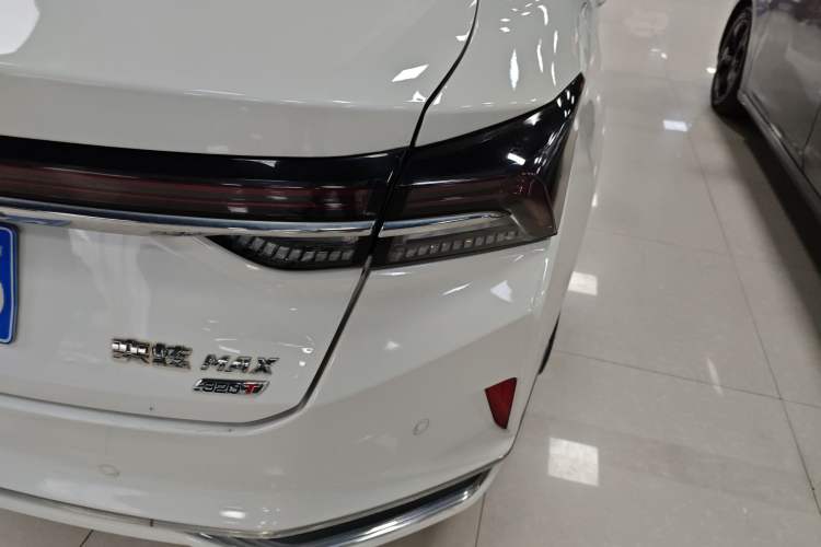 Used Dongfeng Aeolus Yixuan MAX 2021 1.5T Super-Powered Dad Edition