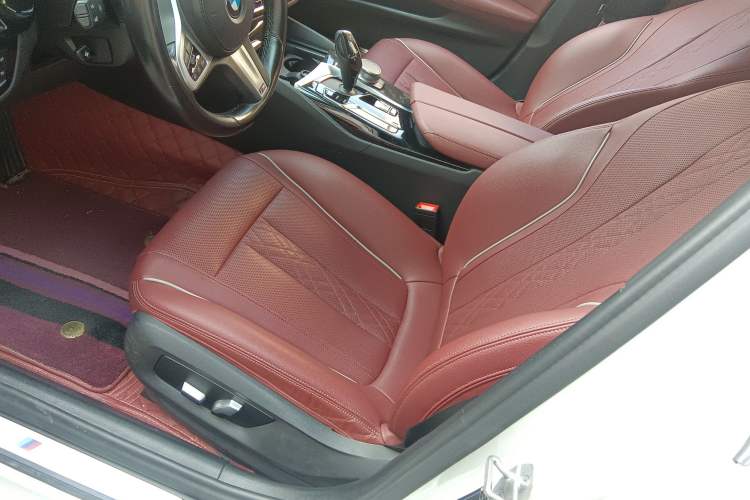 Used BMW 5 Series 2022 Restyled 525Li M Sport Package
