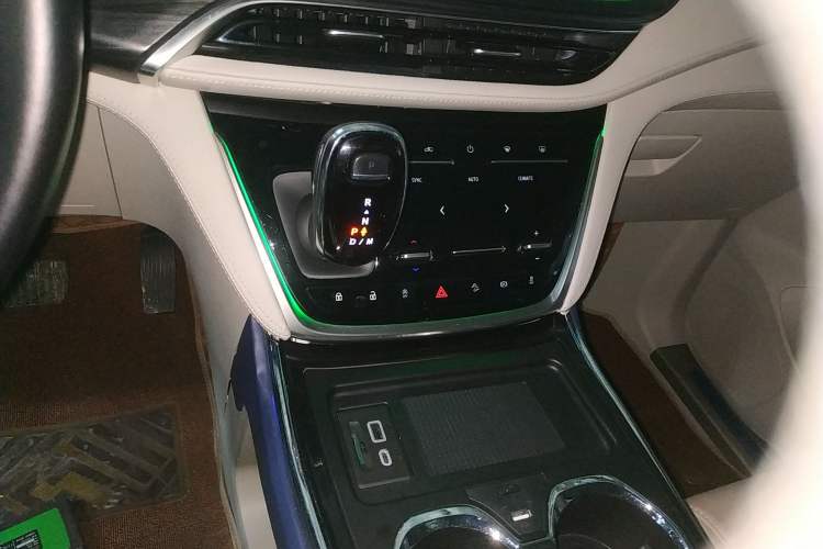 Used Buick GL8 2020 ES Land Cruiser 653T Comfort Edition
