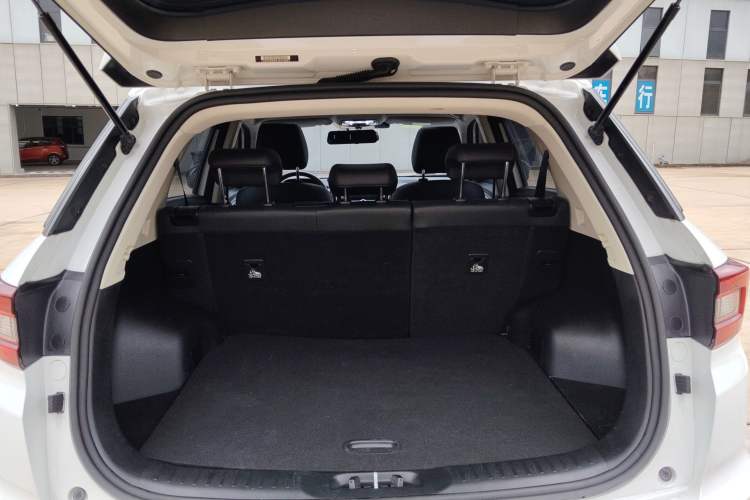 Used Changan CS55 2018 1.5T Automatic Colorful Edition China V Standard
