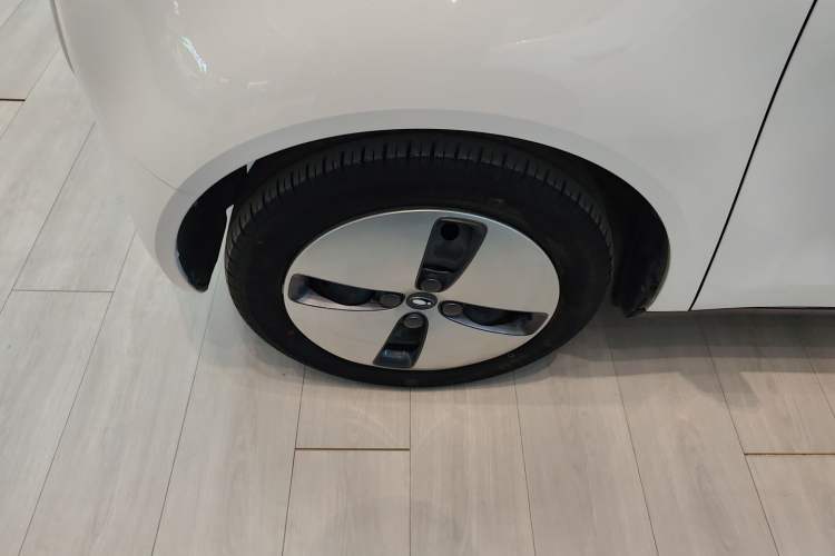 Used ORA Black Cat 2022 301km "Cute Pet" Version – Lithium Iron Phosphate