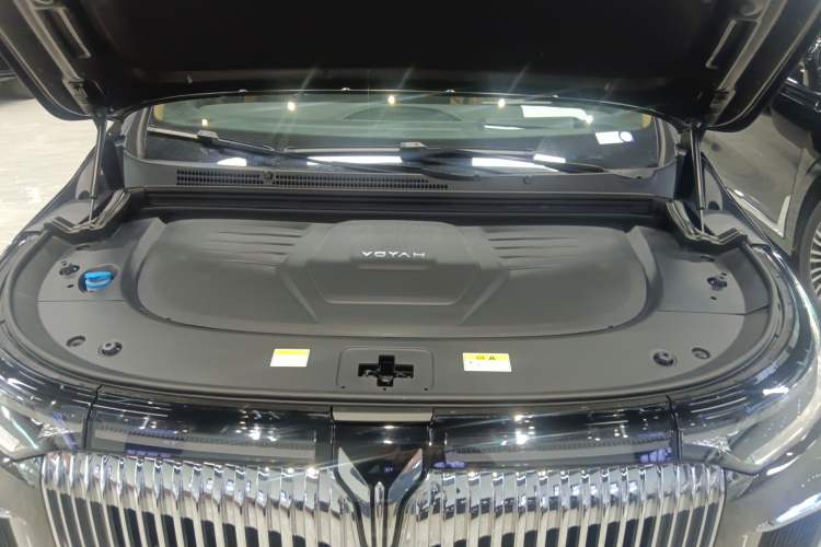 Used VOYAH Dream 2025 PHEV Four-Wheel-Drive Flagship Kunpeng Edition
