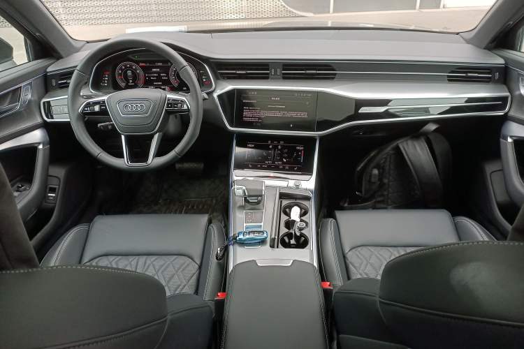 Used Audi A6L 2025 Revised 45 TFSI Prestige Dynamic Edition