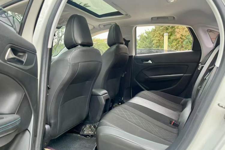 Used Peugeot 308 2016 1.6L Automatic Luxury Edition