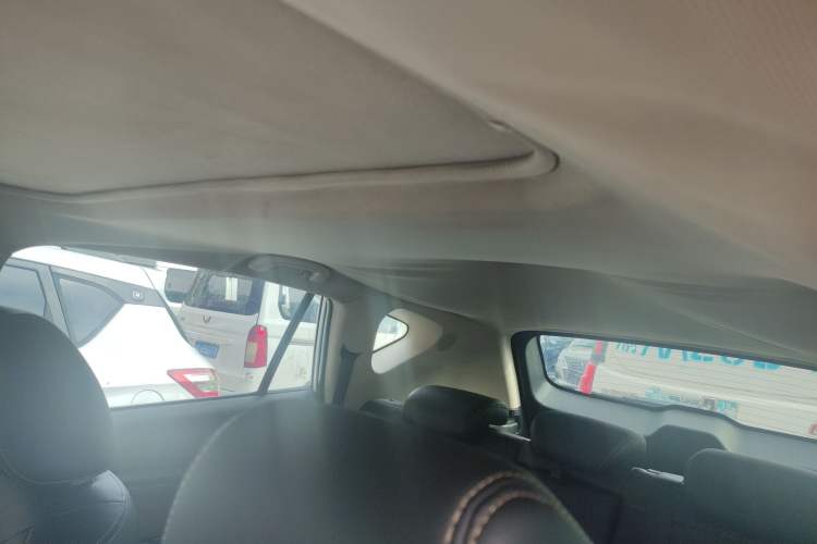 Used BYD Song 2017 Gaishe Upgrade Edition 1.5TID Automatic Elite Model
