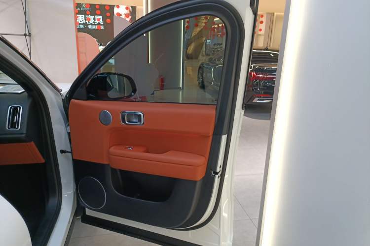 Used Li Auto L6 2024 PRO Model
