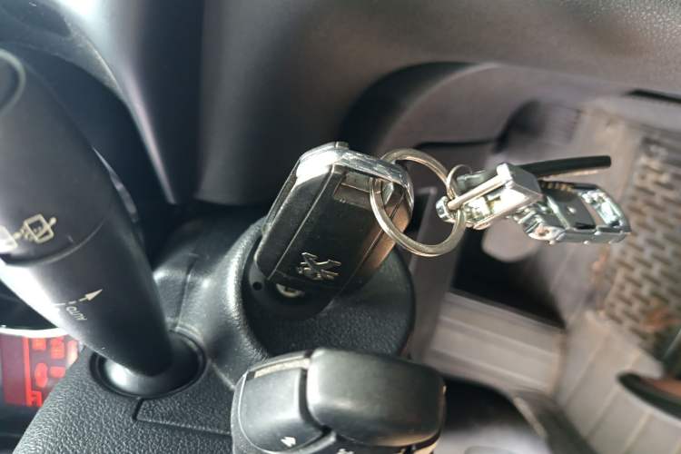 Used Peugeot 3008 2013 1.6THP Automatic Prestige Edition
