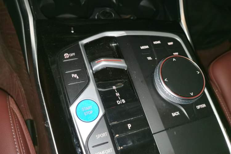 Used BMW i3 2022 eDrive 35 L
