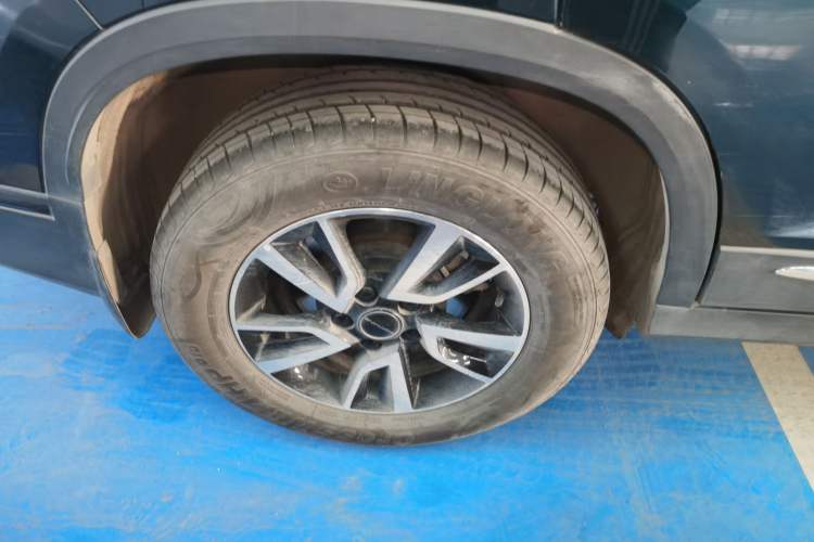 Used FORTHING T5 2022 Shengshi Edition 1.5T Automatic Dream Version Five Seats
