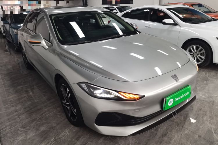 Used Roewe D7 2023 DMH 125km Flagship Edition
