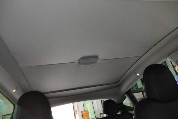 Used Tesla Model Y 2024 Rear-Wheel-Drive Version