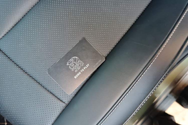 Used  V23 2025 401 Two-Wheel Drive Advanced Edition
