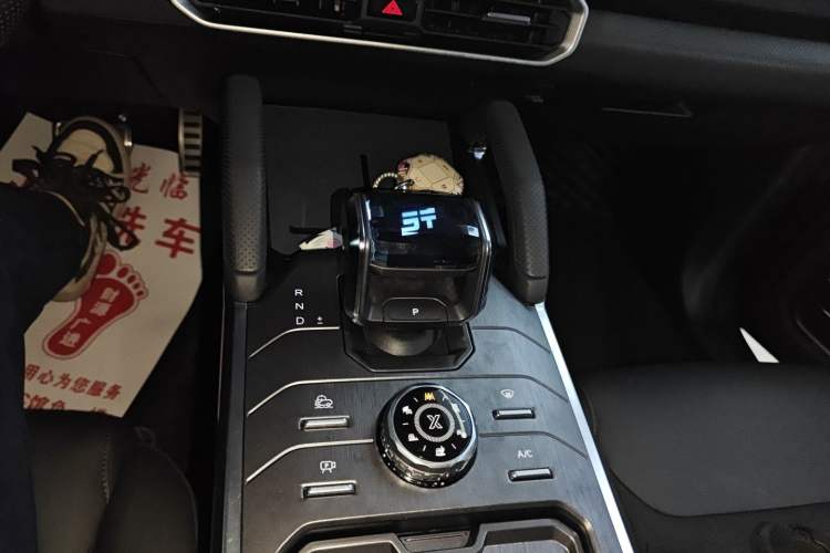 Used JETOUR Traveler 2023 2.0T Four-Wheel Drive Conqueror