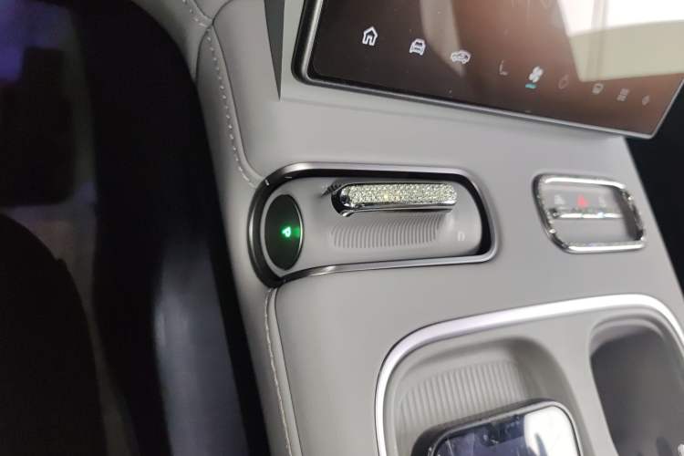 Used Nio EC6 2024 75 kWh