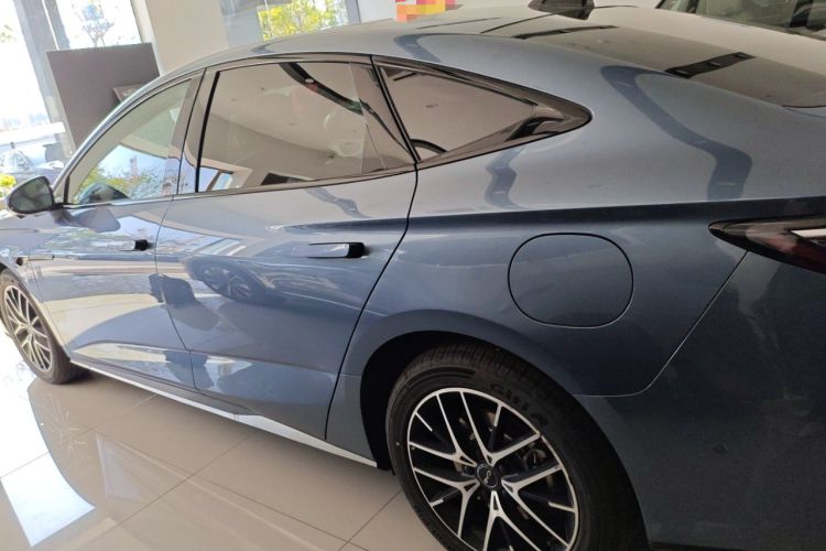 Used BYD Seal 07 DM-i 2025 Intelligent Driving Version DM-i 1.5T 125 km Range Flagship Edition
