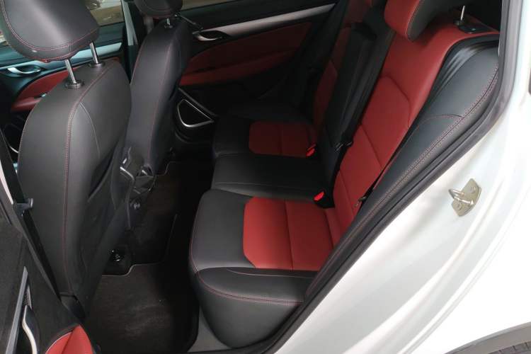 Used Geely Auto Vision S1 2019 Upgraded Model 1.5L CVT Luxury Version
