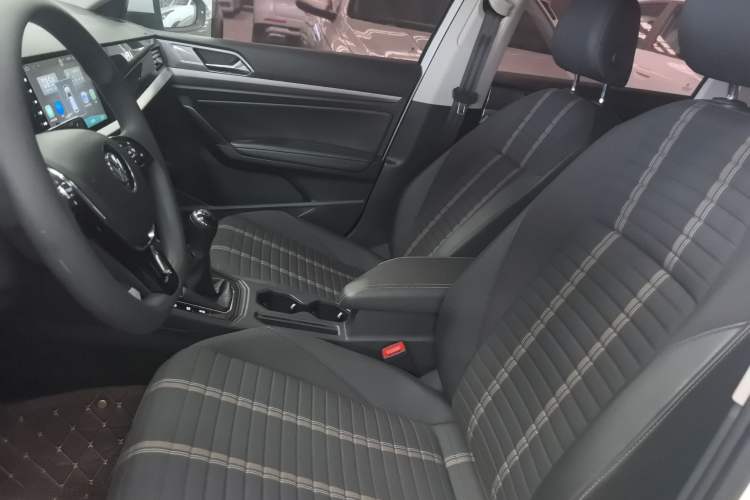 Used Volkswagen Lavida 2018 1.5L Manual Comfort Edition China V Standard