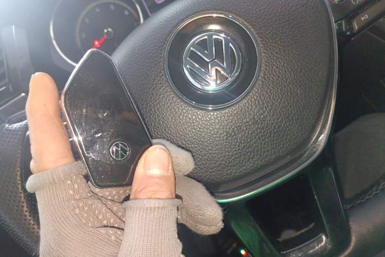 Used Volkswagen Tiguan L 2017 330TSI Automatic Two-Wheel Drive Luxury Edition