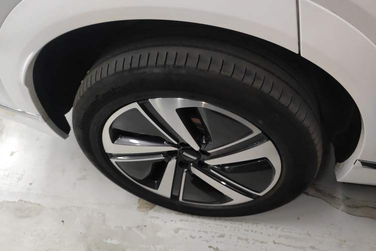 Used Wey Lanshan 2025 Four-Wheel Drive Max