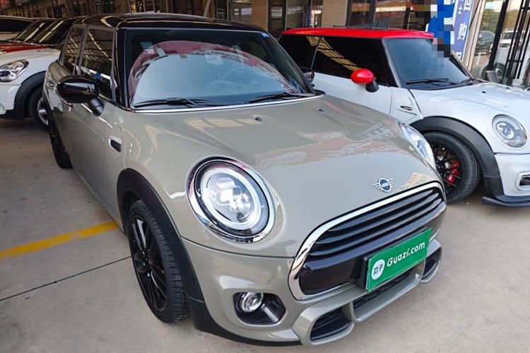 Used  MINI 2019 1.5T COOPER Racing Edition Five-Door Model
