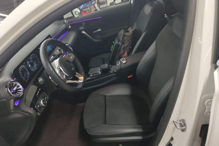 Used Mercedes-Benz A-Class 2021 A 200 L Sport Sedan Fashion Model