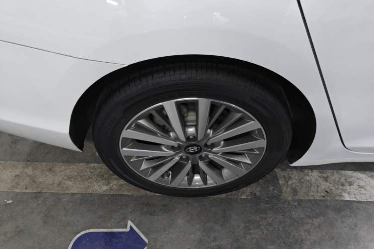 Used Hyundai Mistra 2019 1.8L Automatic Smart GLS Commemorative Model China VI Standard
