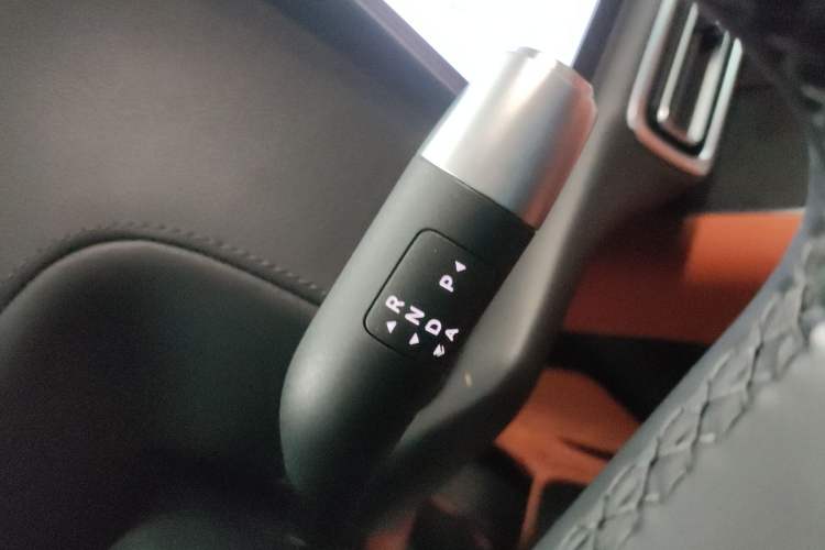 Used Li Auto L9 2022 Max model
