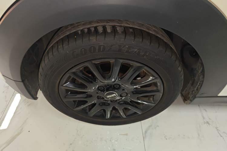 Used  MINI 2016 1.5T COOPER Five-Door Edition
