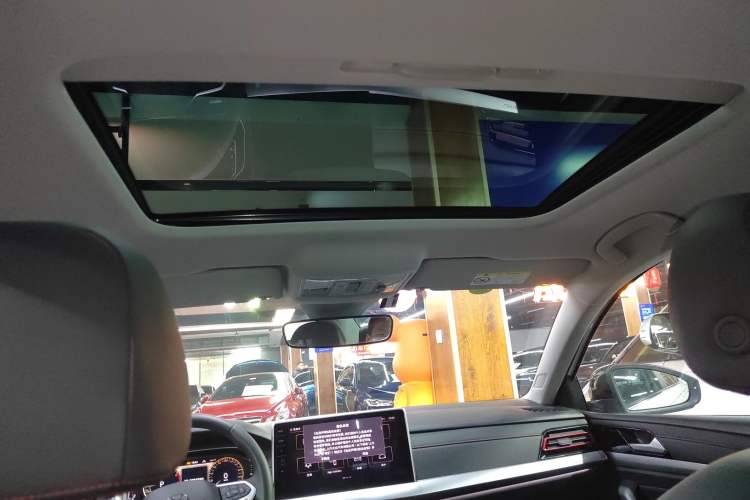 Used Volkswagen Lavida 2024 300TSI DSG Starry Sky Leading Edition
