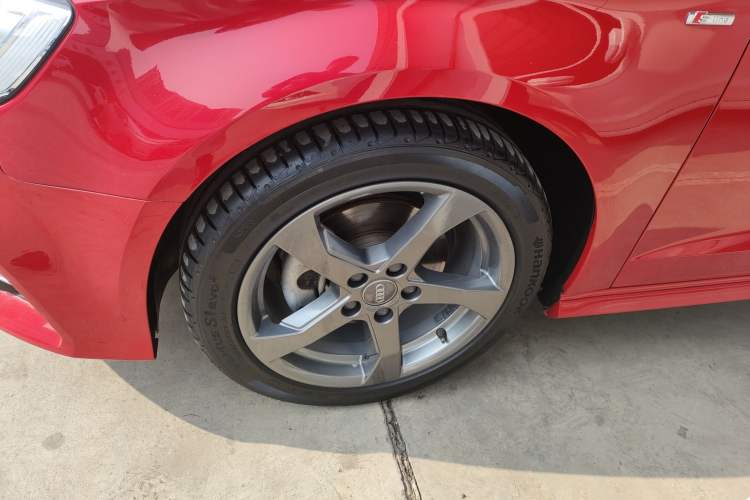 Used Audi A3 2018 30th Anniversary Edition Sportback 35 TFSI Fashion Model
