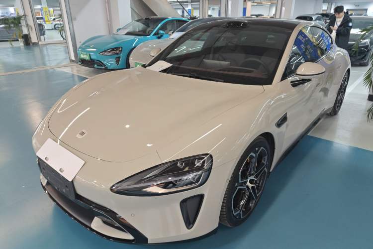 Used Xiaomi Auto SU7 2024 Four-Wheel Drive Ultra-Long Range Advanced Intelligent Driving Max Edition