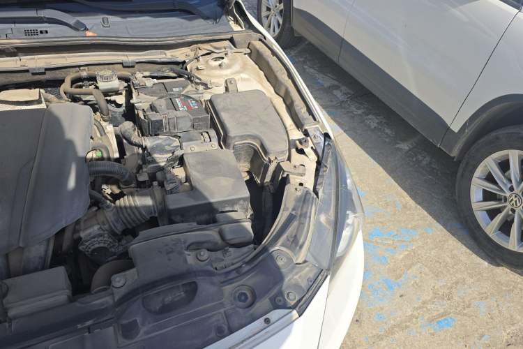 Used Mazda Mazda 3 Axela 2014 Sedan 1.5L Automatic Comfort Model
