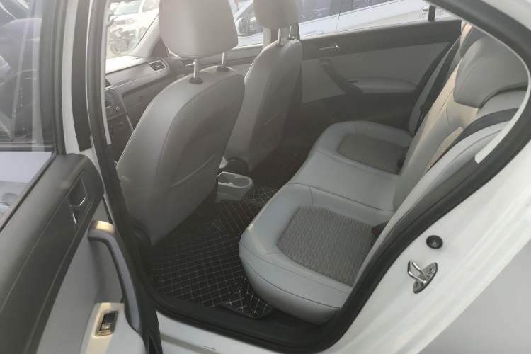 Used Skoda Rapid 2016 1.6L Manual Trend Edition
