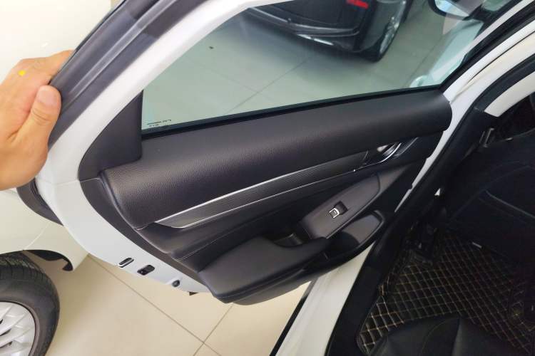 Used Honda Accord 2018 260TURBO Elite Edition China VI