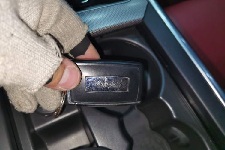 Used Jaguar XEL 2020 2.0T 200 PS R-DYNAMIC S Advanced Sport Edition
