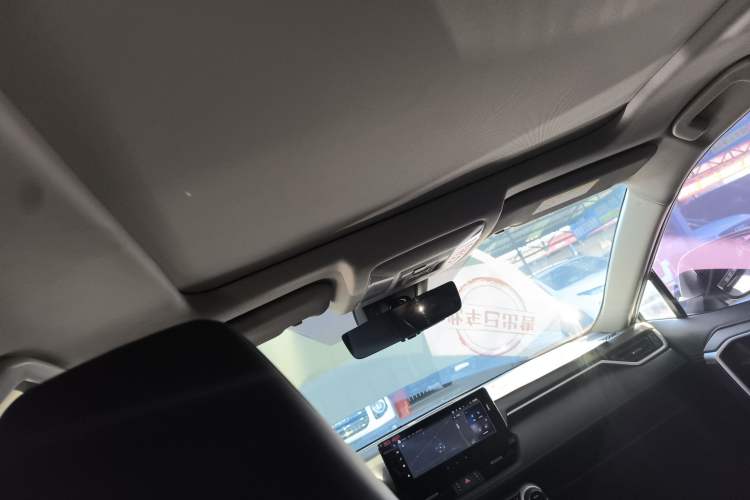 Used Toyota Wildlander 2023 Dual-Motor 2.5L E-CVT Four-Wheel Drive Prestige Edition
