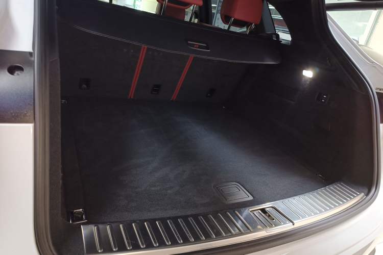 Used Porsche Cayenne 2023 Cayenne 3.0T Platinum Edition
