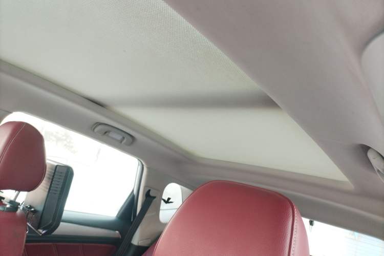 Used Roewe RX5 2016 30T Four-Wheel Drive Automatic Internet Smart Luxury Edition