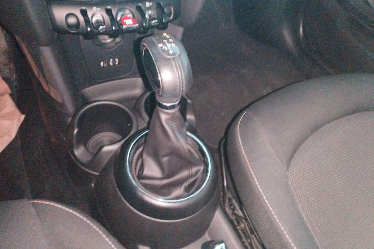 Used  MINI 2014 1.2T ONE+