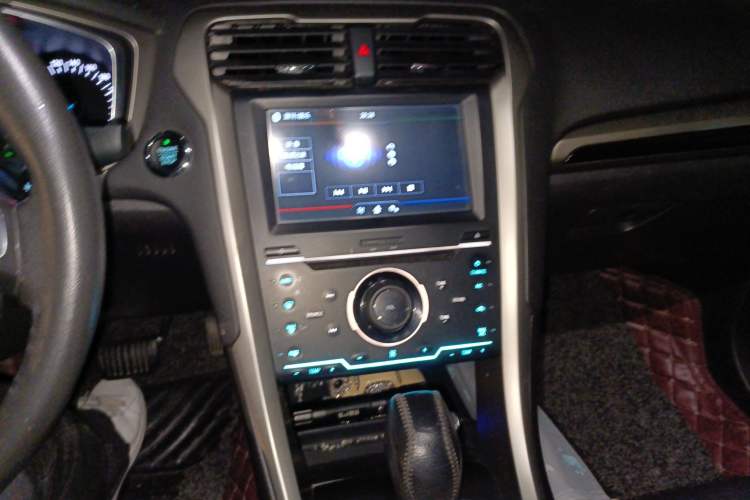 Used Ford Mondeo 2013 2.0L GTDi 200 Fashion Edition
