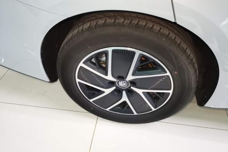 Used BYD Qin L 2024 DM-i 80KM Beyond Model
