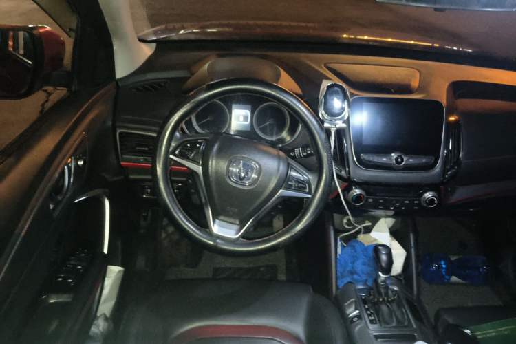 Used Changan CS55 2018 1.5T Automatic Colorful Edition China V Standard
