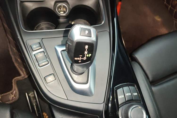 Used BMW 2 Series 2019 225i Sport Design Package