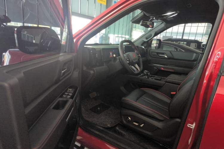 Used JMC DaDao 2024 Explorer 2.3T Gasoline Automatic 4x4 Extreme Edition
