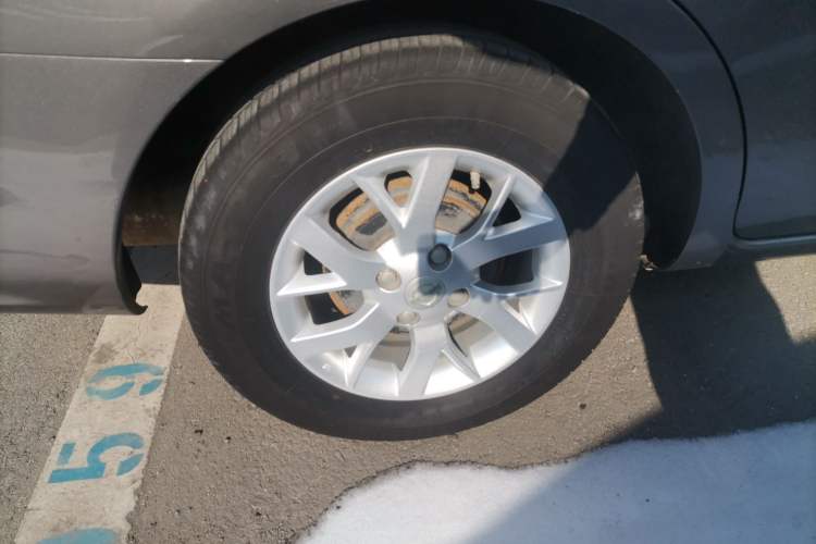 Used Nissan Sunny 2015 1.5XE Manual Comfort Edition
