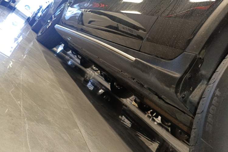 Used Mercedes-Benz GLC 2020 Facelift GLC 300 L 4MATIC Dynamic Edition
